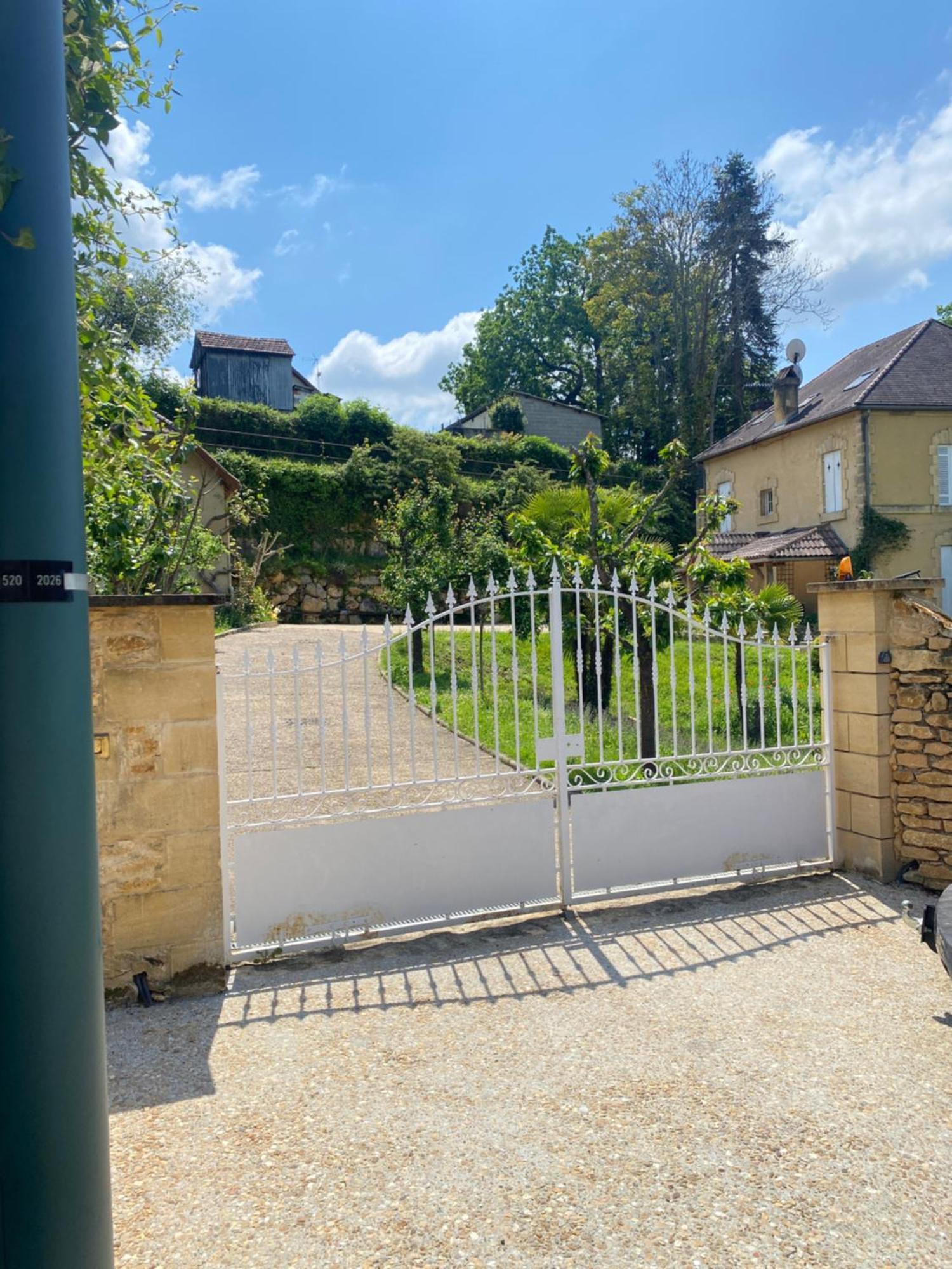 Residence Les Trois Jardins Avec Wifi Et Parking Gratuit Sarlat-la-Caneda Εξωτερικό φωτογραφία